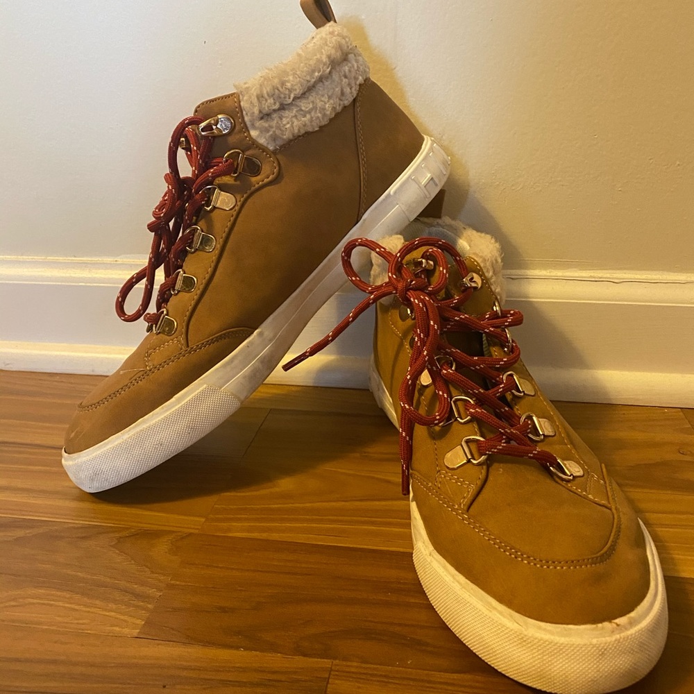 Tommy Hilfiger shoes